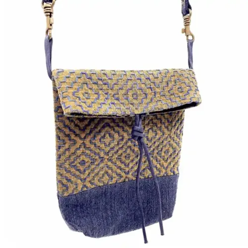 Sashiko DIY | Lucy Locket Hitomezashi Tas Ocre